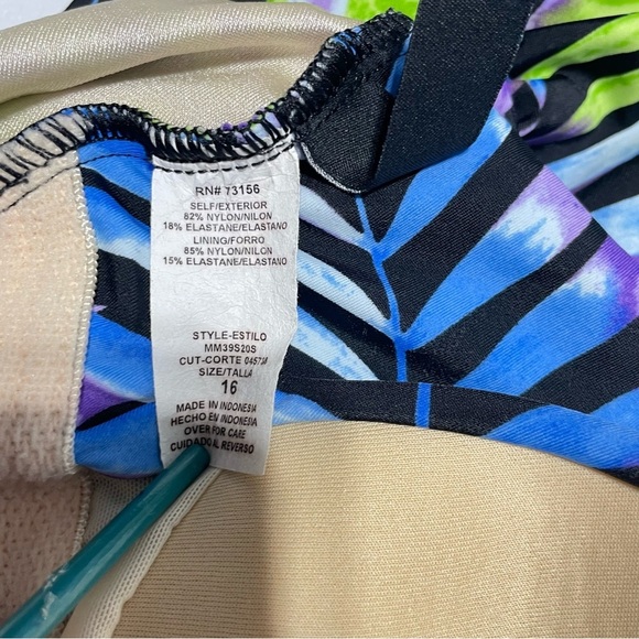 VTG 1980's Tropical Leaf Print One Piece Bathing Suit | Maxine of Hollywood 16 - Picture 9 of 13